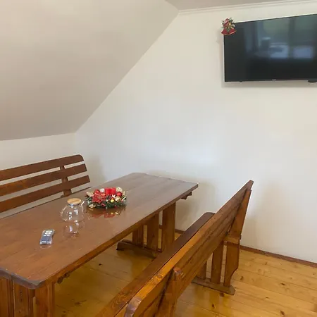 Apartment Batkivska Svitlitsa New без господарів *